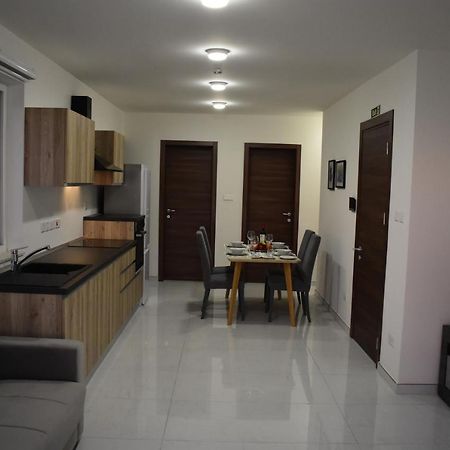 Sunset And Seaview Apartment -Brand New Mellieħa Zewnętrze zdjęcie