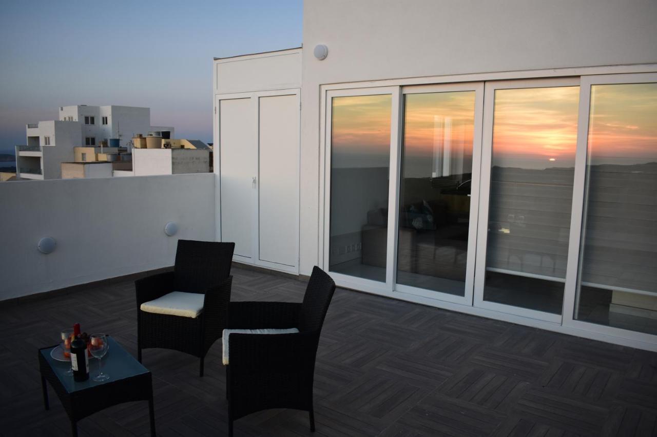 Sunset And Seaview Apartment -Brand New Mellieħa Zewnętrze zdjęcie