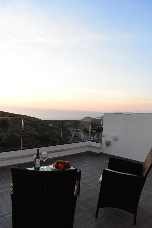 Sunset And Seaview Apartment -Brand New Mellieħa Zewnętrze zdjęcie
