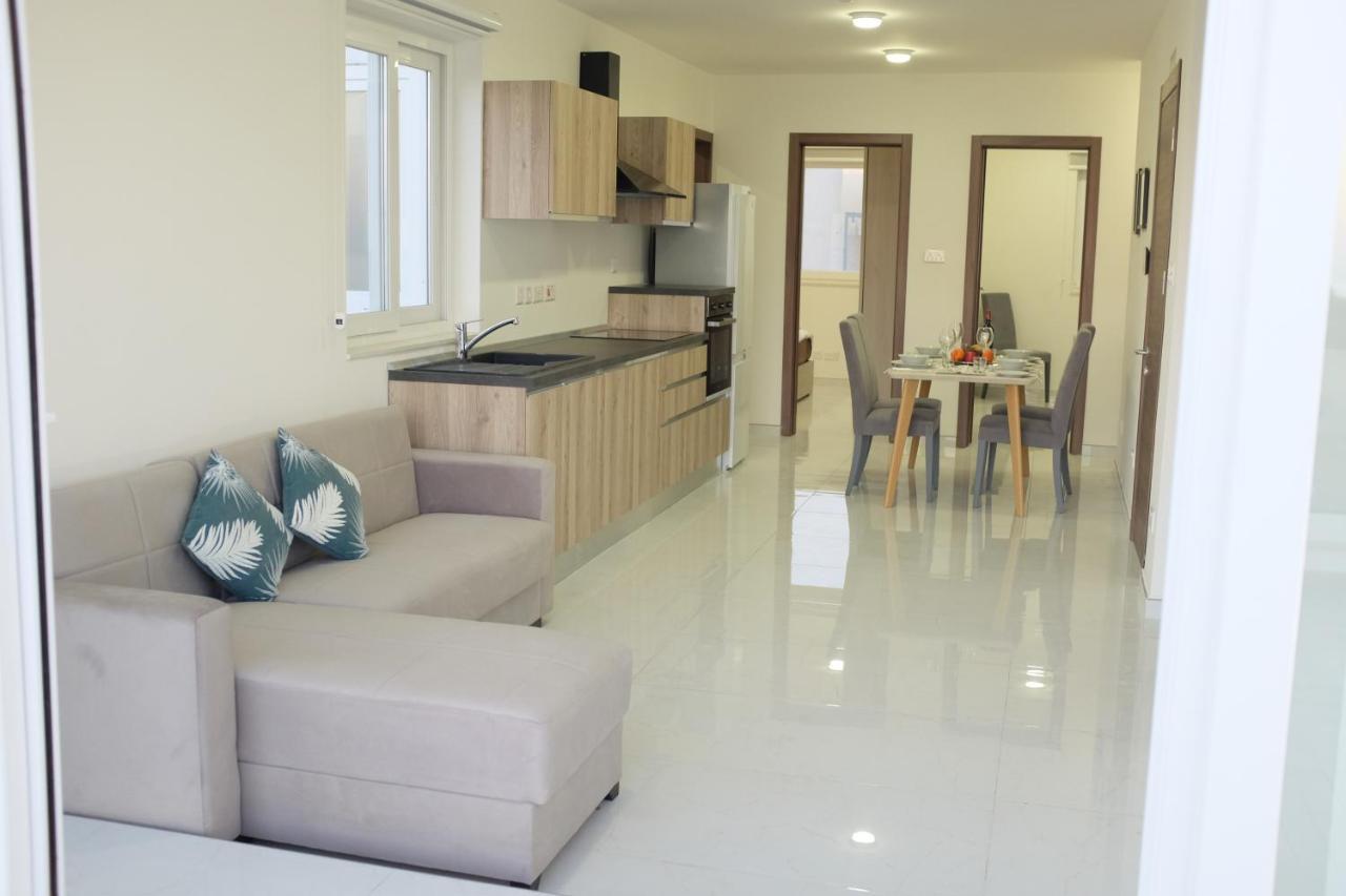 Sunset And Seaview Apartment -Brand New Mellieħa Zewnętrze zdjęcie