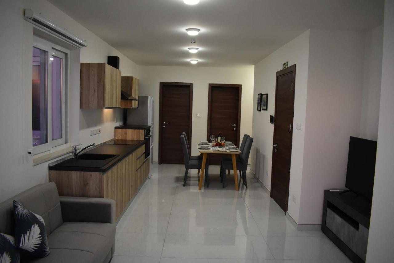 Sunset And Seaview Apartment -Brand New Mellieħa Zewnętrze zdjęcie